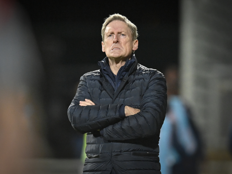 EUPEN, BELGIUM - NOVEMBER 6 : Francky Dury head coach of Zulte Waregem during the Jupiler Pro League match between KAS Eupen and SV Zulte Waregem on November 06, 2021 in Eupen, Belgium, 6/11/21 ( Photo by David Hagemann / Photonews