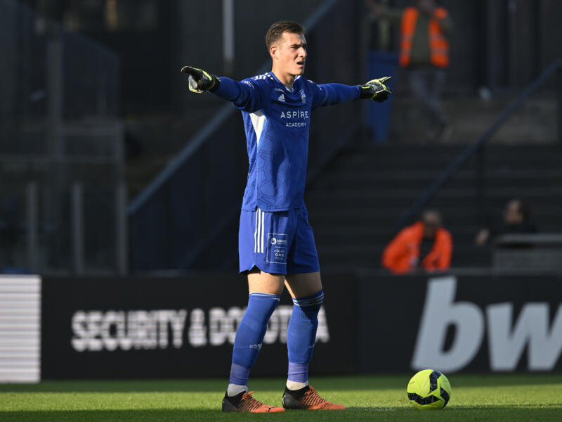 OOSTENDE, BELGIUM - SEPTEMBER 10 : Moser Lennart goalkeeper of KAS Eupen during the Jupiler Pro League match between KV Oostende and KAS Eupen on September 10, 2022 in Oostende, Belgium, 10/09/22 ( Photo by David Hagemann / Photonews