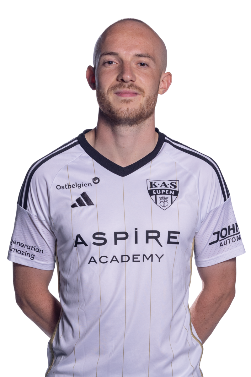 2425_EUPEN_JEROME_DEOM_MIDFIELDER-5