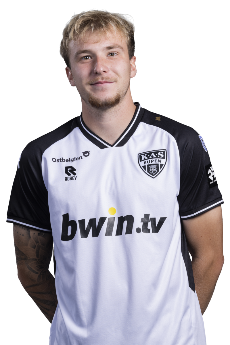 2627_Eupen_Jaden_Malhage_defender__062