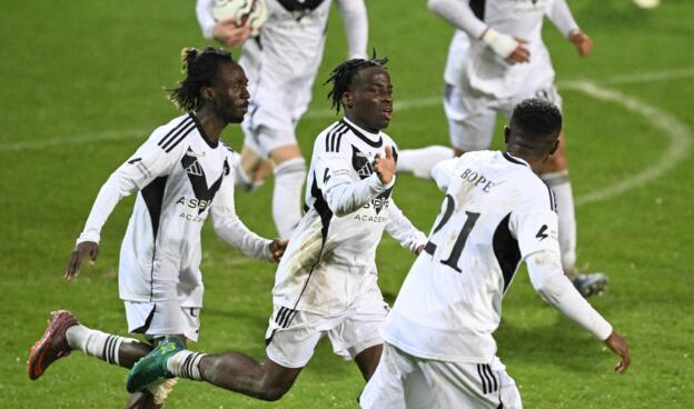 Eupen's Philip Ejike celebrates after, scoring and during a soccer game between KAS Eupen and Royal Francs Borains, Saturday 21 February 2026 in Eupen, on day 26 of the 2025-2026 'Challenger Pro League' 1B second division of the Belgian championship. BELGA PHOTO JOHN THYS