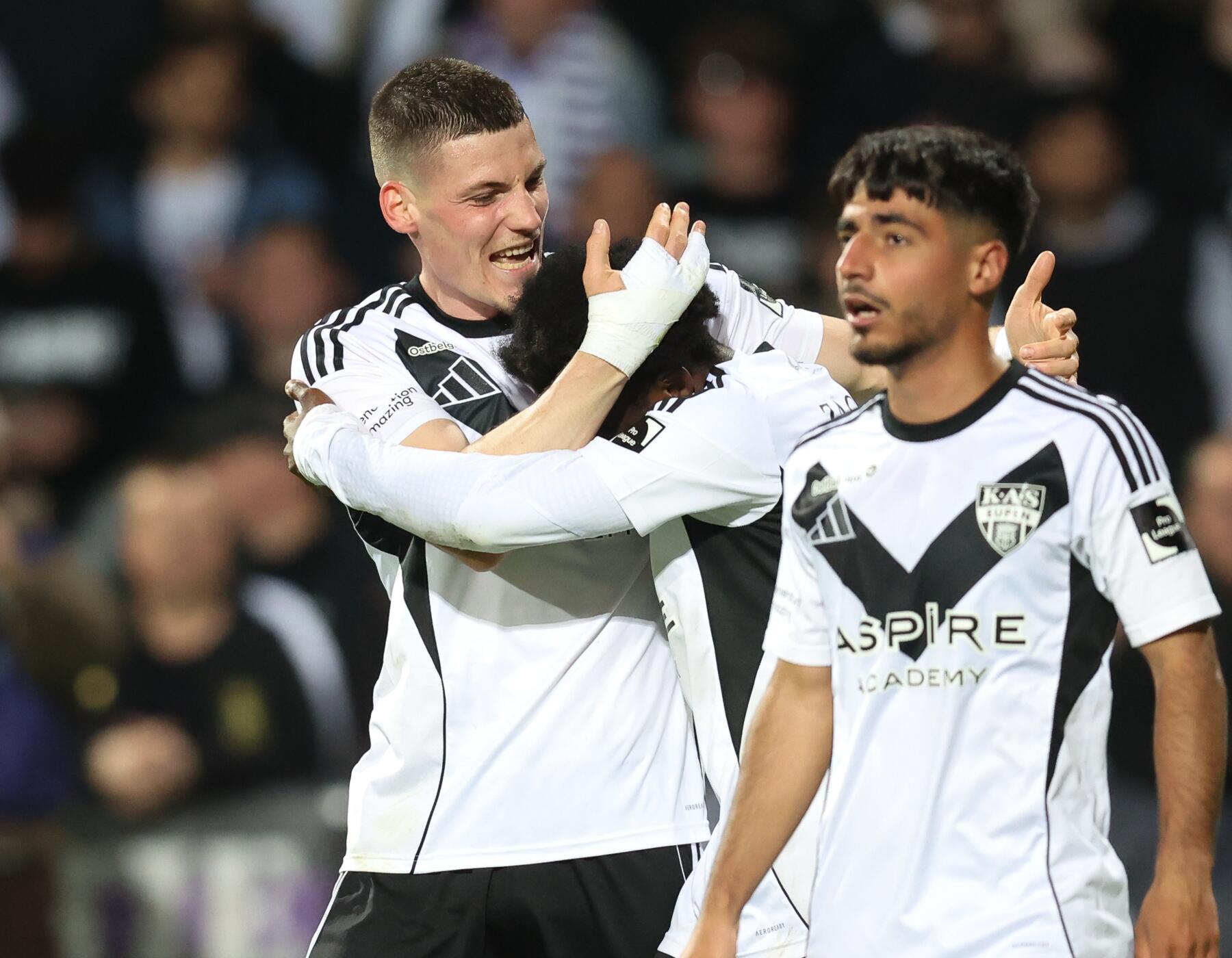 Eupen's Daniel Kasper celebrates after scoring during a soccer game between KAS Eupen and Beerschot VA, Friday 10 April 2026 in Eupen, on day 33 of the 2025-2026 'Challenger Pro League' 1B second division of the Belgian championship. BELGA PHOTO BRUNO FAHY
