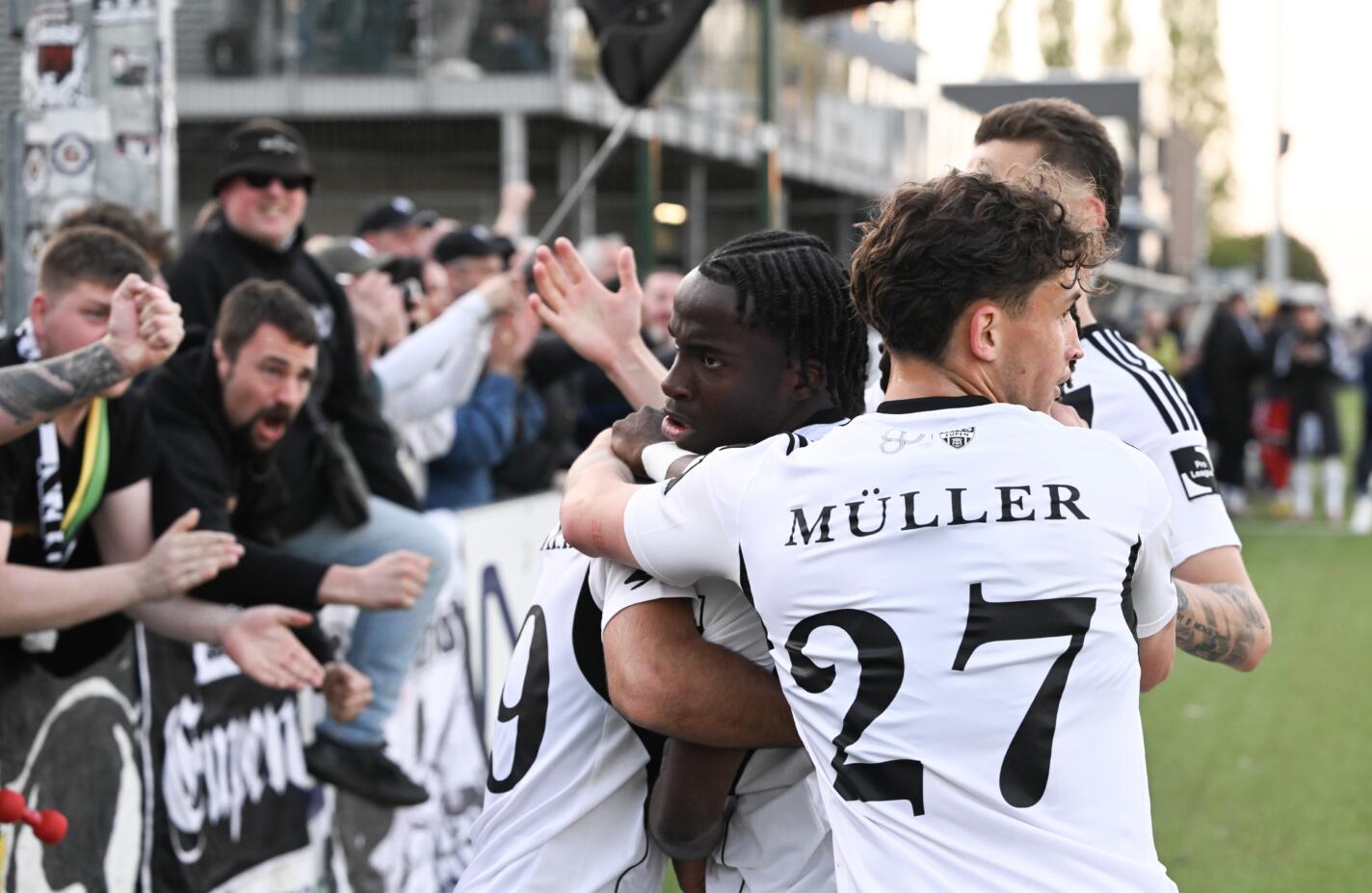 celebrates after scoring during a soccer game between RFC Liege and KAS Eupen, Friday 17 April 2026 in Liege, on day 34 of the 2025-2026 'Challenger Pro League' 1B second division of the Belgian championship. BELGA PHOTO JOHN THYS
