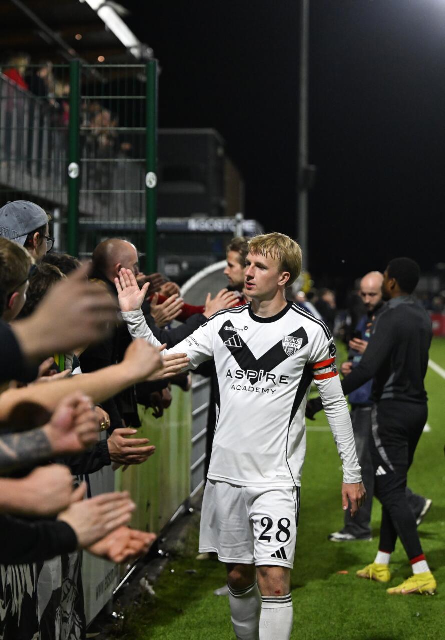Eupen's players react after losing a soccer game between RFC Liege and KAS Eupen, Friday 17 April 2026 in Liege, on day 34 of the 2025-2026 'Challenger Pro League' 1B second division of the Belgian championship. BELGA PHOTO JOHN THYS