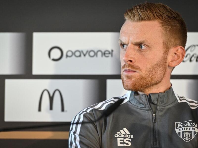 C5D2537E-2035-4803-B19C-90F9B4C6DEC8