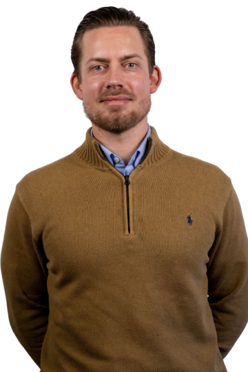 man-in-brown-sweater-smiling-170120251000120