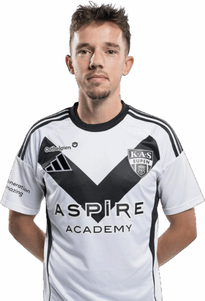 man-in-soccer-jersey-poses-08082025163438