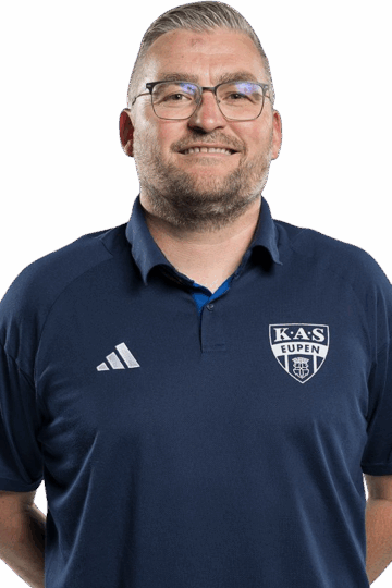 man-in-sports-club-polo-shirt-12082025142043