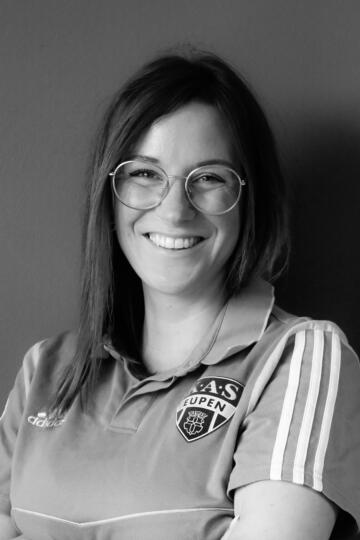 Porträt Jessica Dienstknecht sw