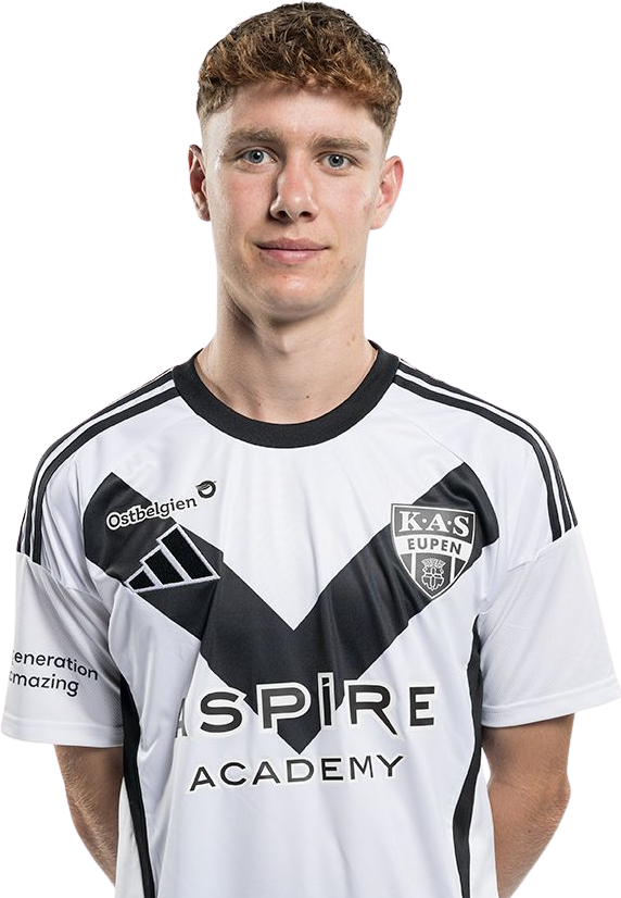 soccer-player-in-white-jersey-080820251619008